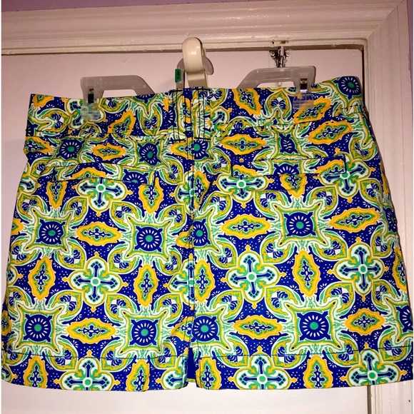 Old navy mini skirt - Picture 2 of 4